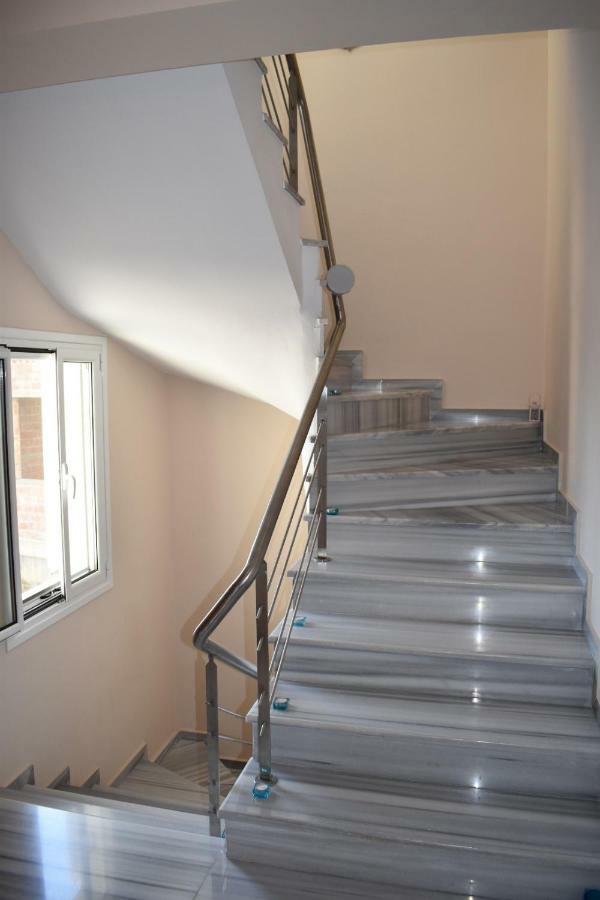 J&B Rooms Dhermi Bagian luar foto
